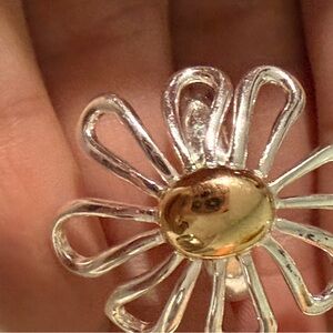 Elegant  sterling Silver 925  and Gold Flower Ring